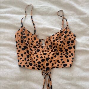 Leopard Print Tie-Back Crop Top